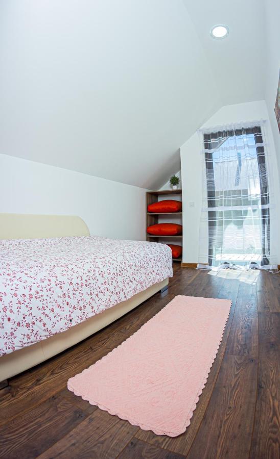 Holiday Home Lisica ชาเบลียค ภายนอก รูปภาพ