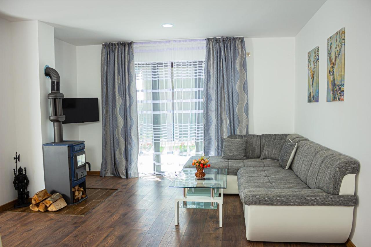 Holiday Home Lisica ชาเบลียค ภายนอก รูปภาพ